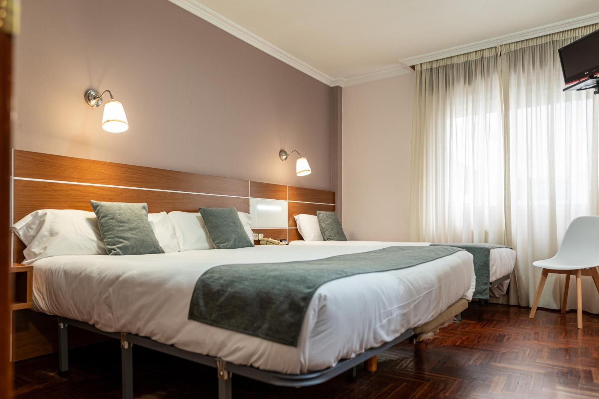 Hotel Alda Centro ปอนเตเบดรา ภายนอก รูปภาพ